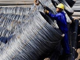 Tiêu thụ thép tăng kỷ lục khi Việt Nam áp thuế tự vệ